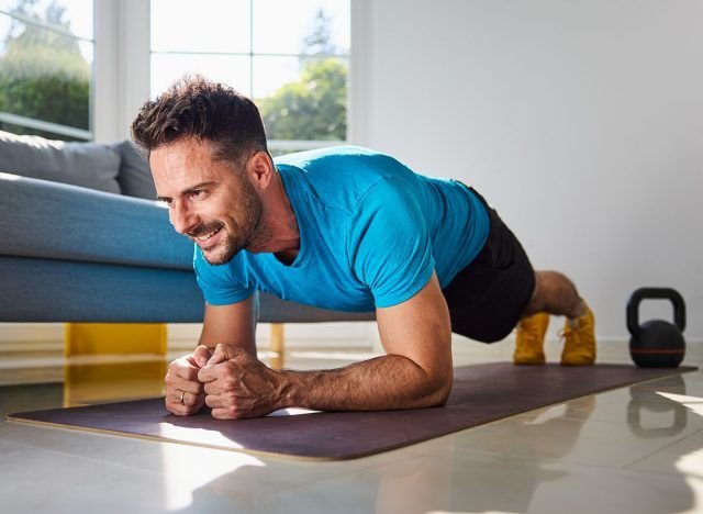 6 Foods That Actually Fight Inflammation After Workouts