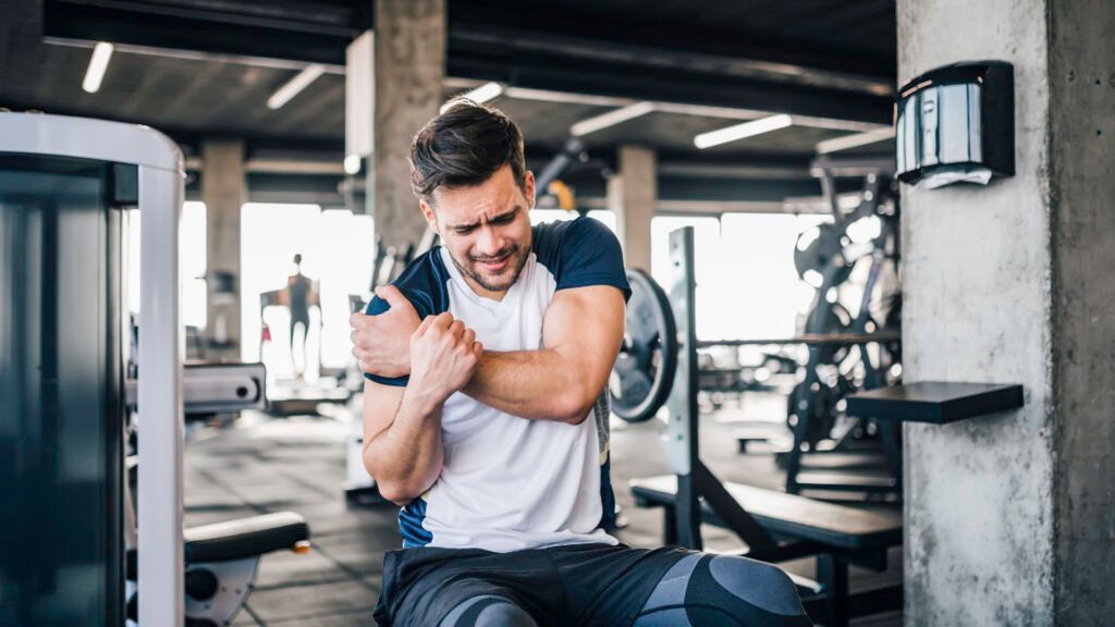 Why Shoulder Pain Gets Worse After Every Single Workout